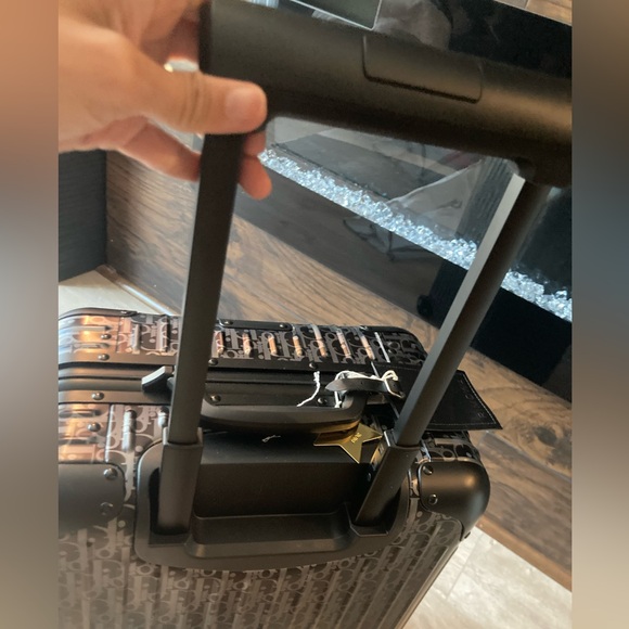 Authentic RIMOWA x DIOR luggage for carry on. - Picture 16 of 17